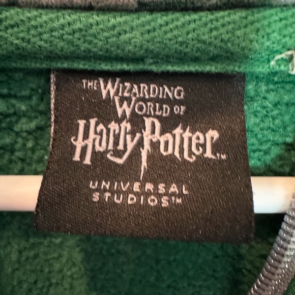Universal Studios Harry Potter Slytherin Green Zip-Up Hoodie Adult XSmall Unisex - Picture 7 of 8